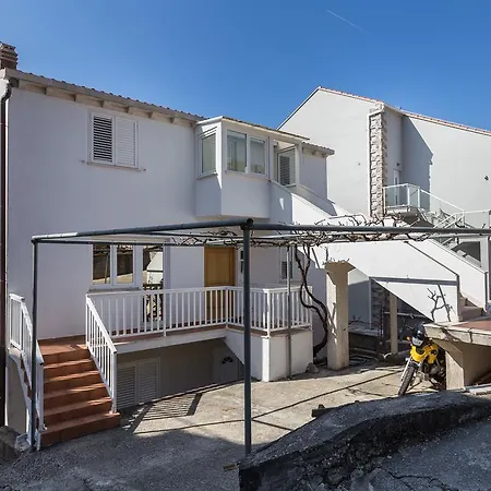 Apartment Doa Mlini